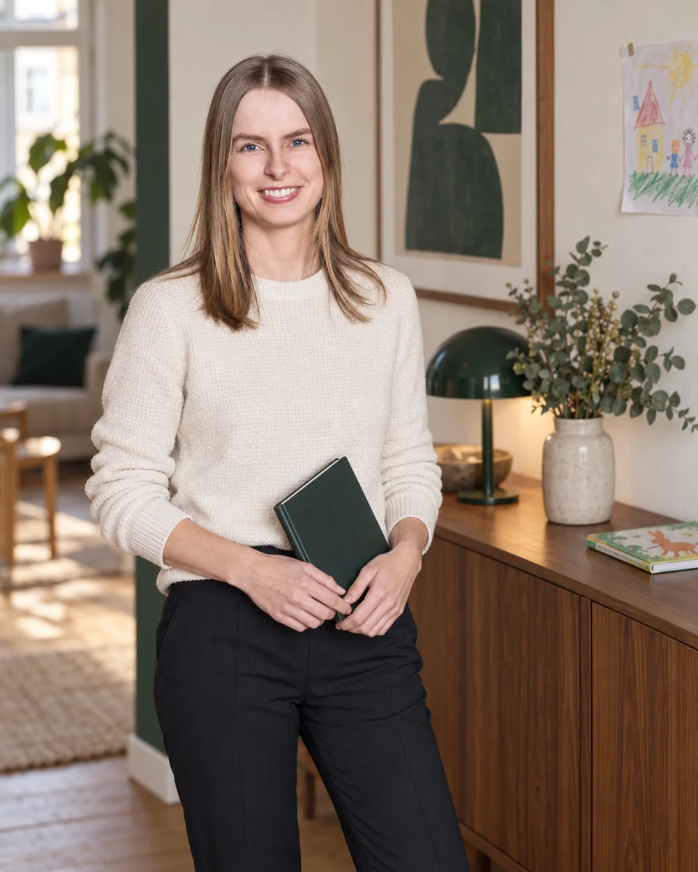 Porträt von Uta Möllmann, Immobilienökonomin für den Hauskauf von Familien in Berlin und Brandenburg